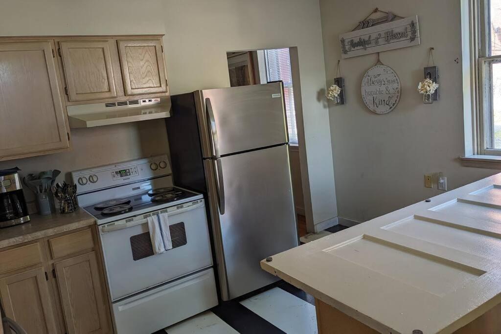 Escape On Hambright'S Alley! Walk 2 Everything! Cyclists Welcome! 1St Fl Unit A Cumberland Exterior foto