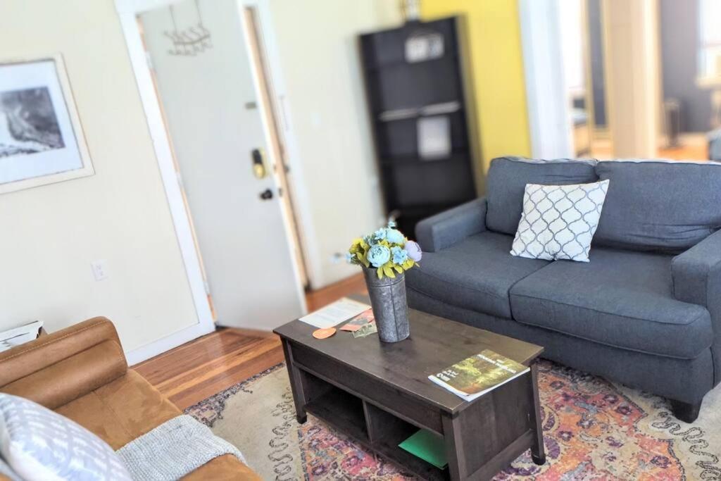 Escape On Hambright'S Alley! Walk 2 Everything! Cyclists Welcome! 1St Fl Unit A Cumberland Exterior foto